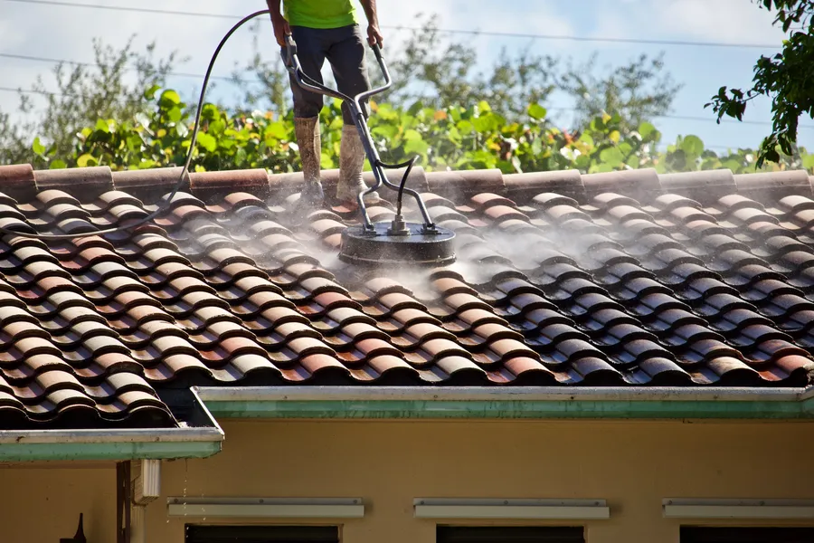 How Pressure Washing Extends Roof Lifespan in El Campo, TX
